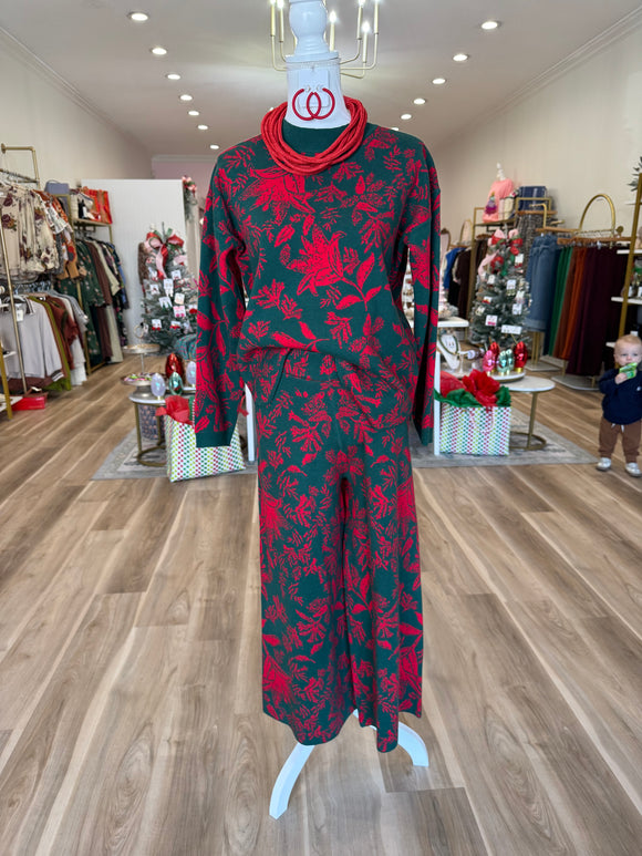 RED & GREEN FLORAL SWEATER