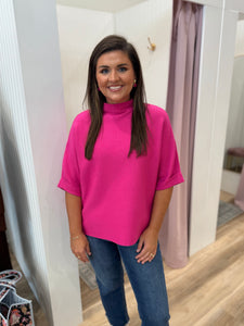 MAGENTA SHORT SLEEVE SWEATER