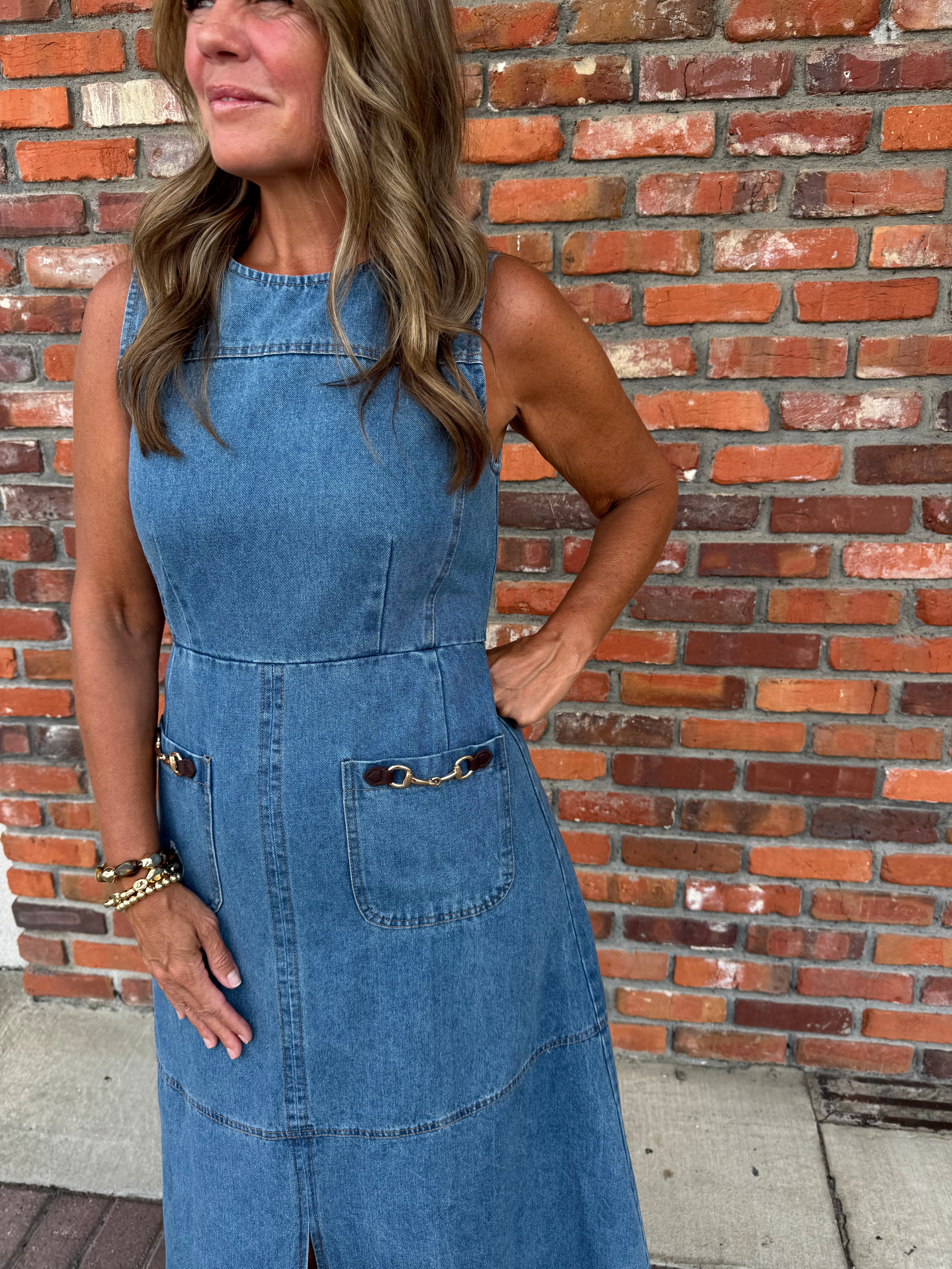 SLEEVELESS DENIM MIDI