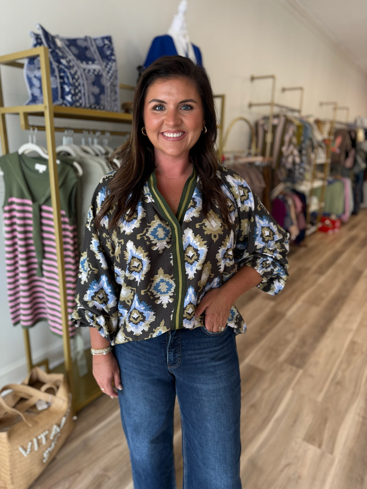 OLIVE AND TEAL MIX TOP