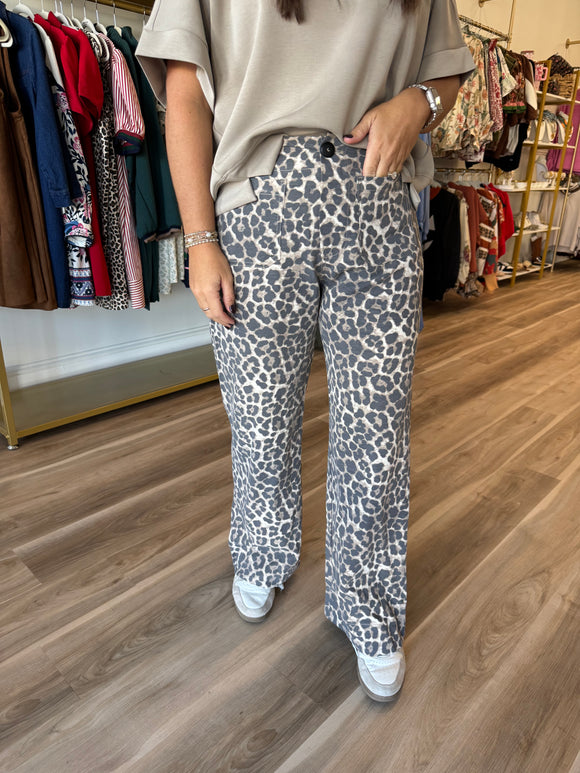 LEOPARD PANTS