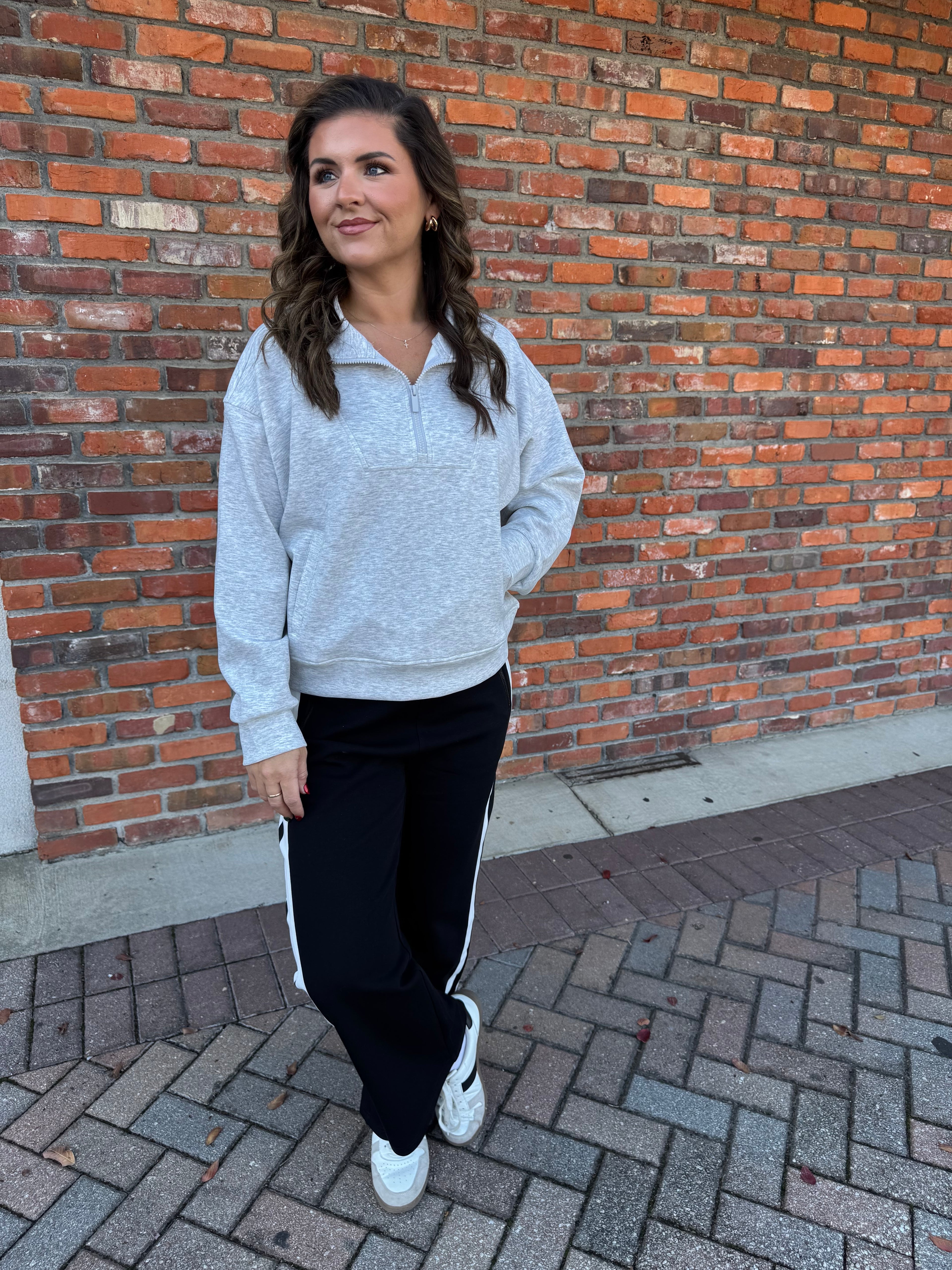GREY HALF ZIP SCUBA PULL OVER
