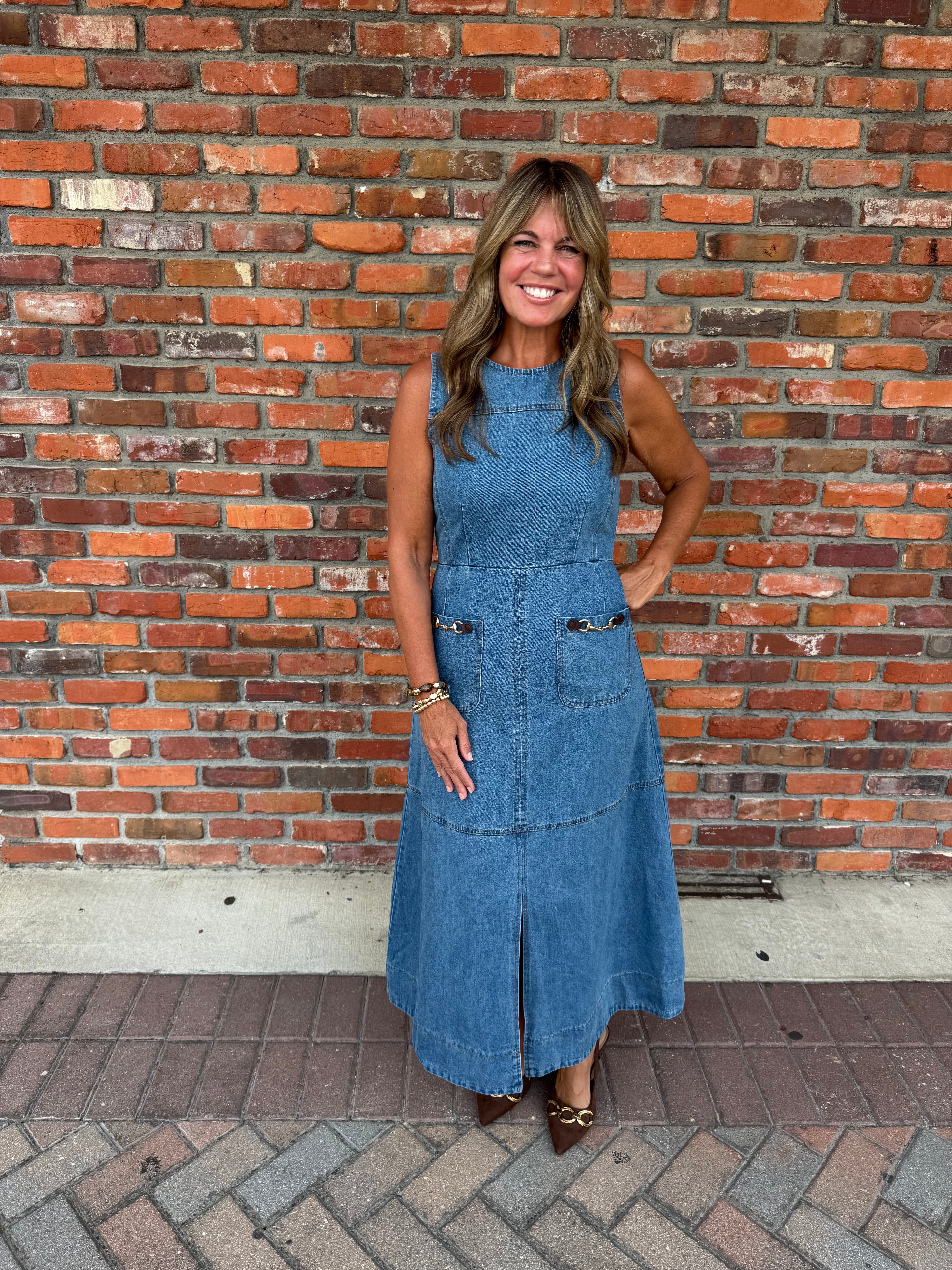 SLEEVELESS DENIM MIDI