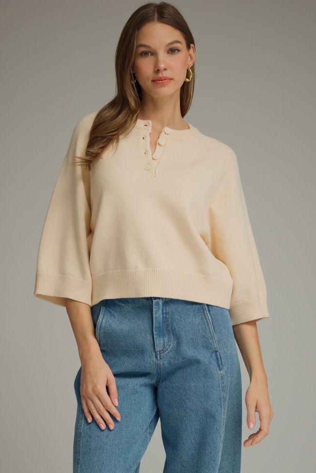 CREAM BUTTON SWEATER
