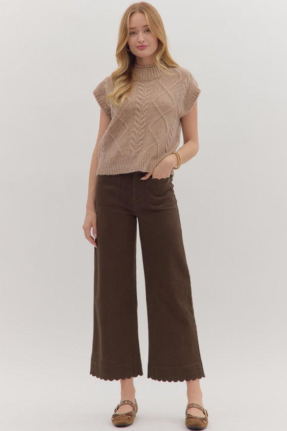 BROWN SCALLOP PANTS