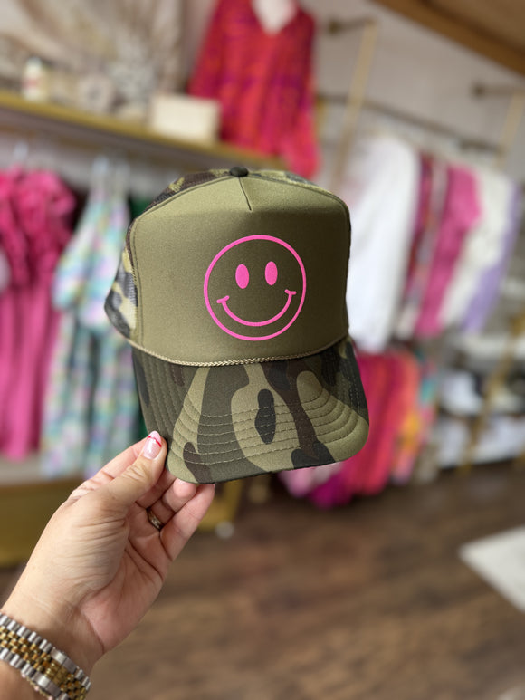 CAMO TRUCKER HAT WITH PINK SMILEY